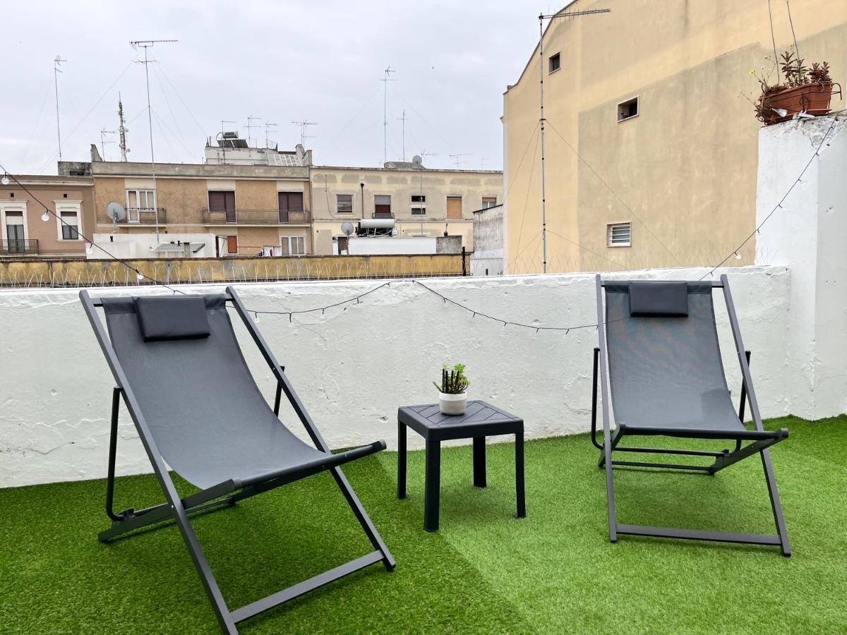 Aura Apartment Бриндизи Екстериор снимка